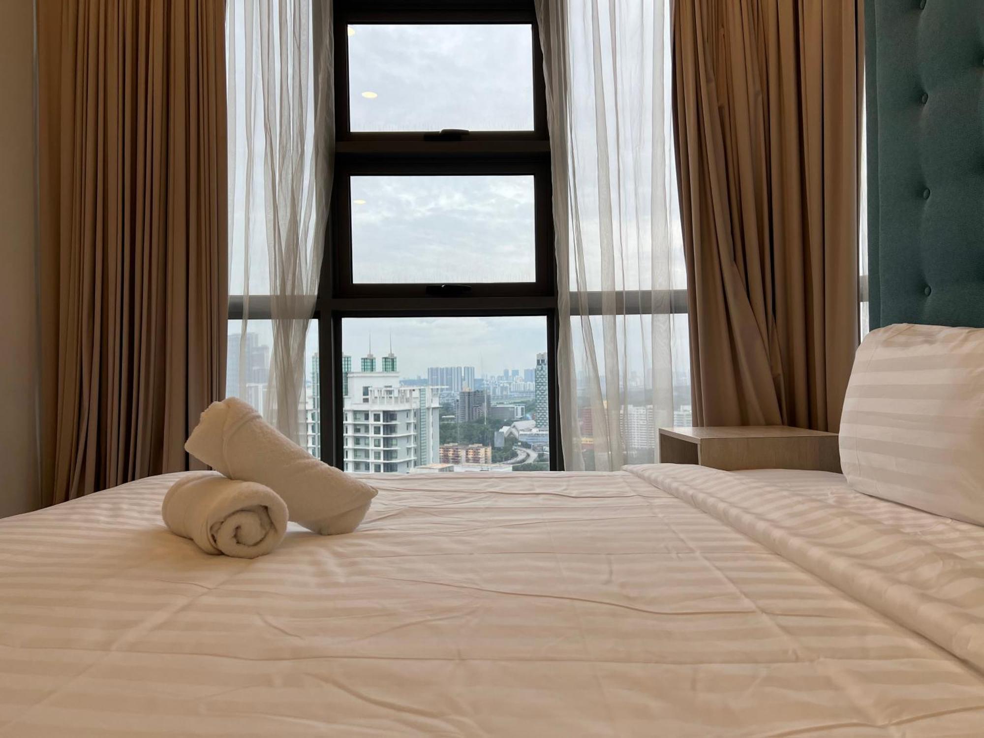 Orion Suites@ The Robertson Bukit Bintang Apartment