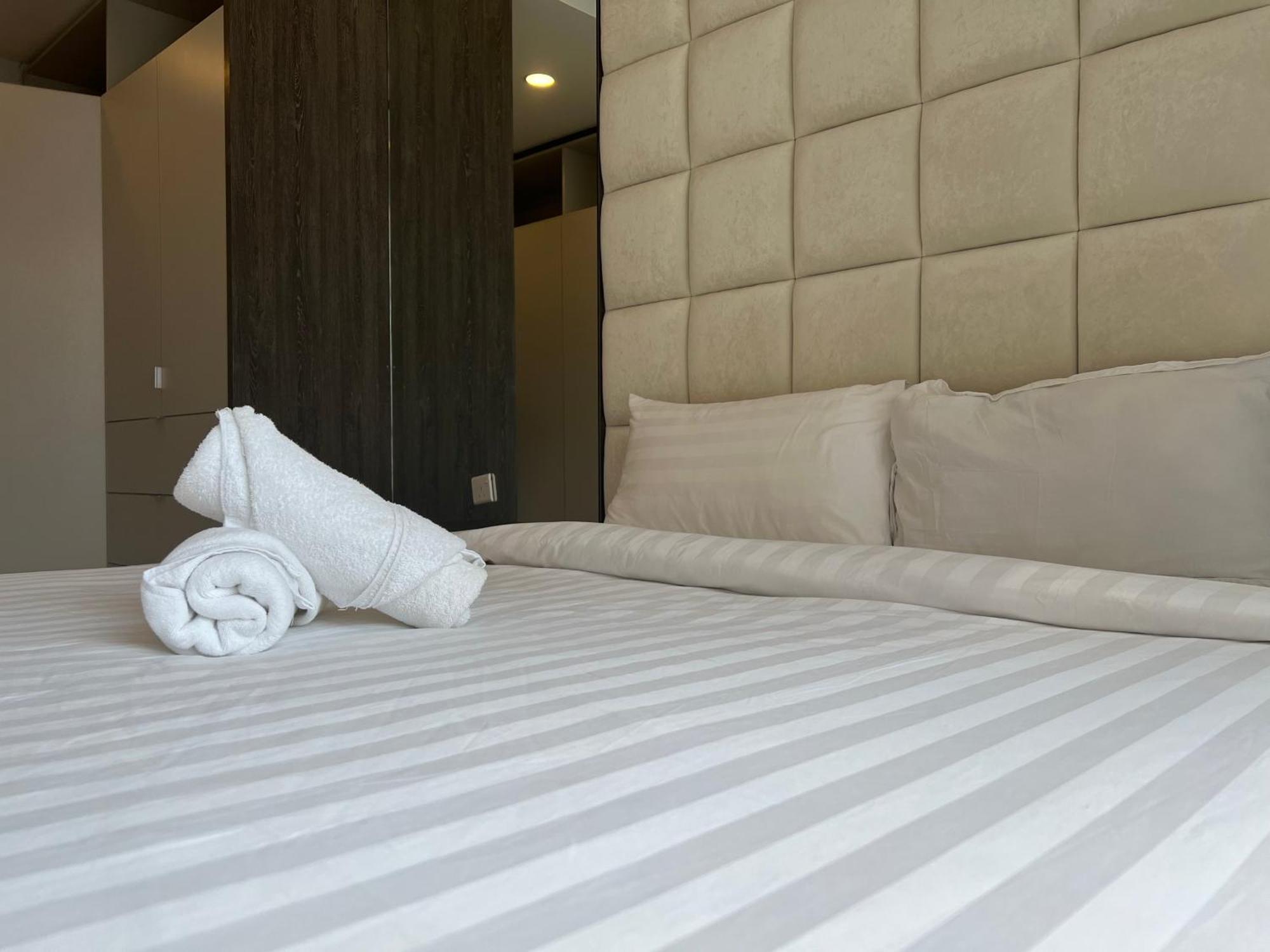 Orion Suites@ The Robertson Bukit Bintang Apartment